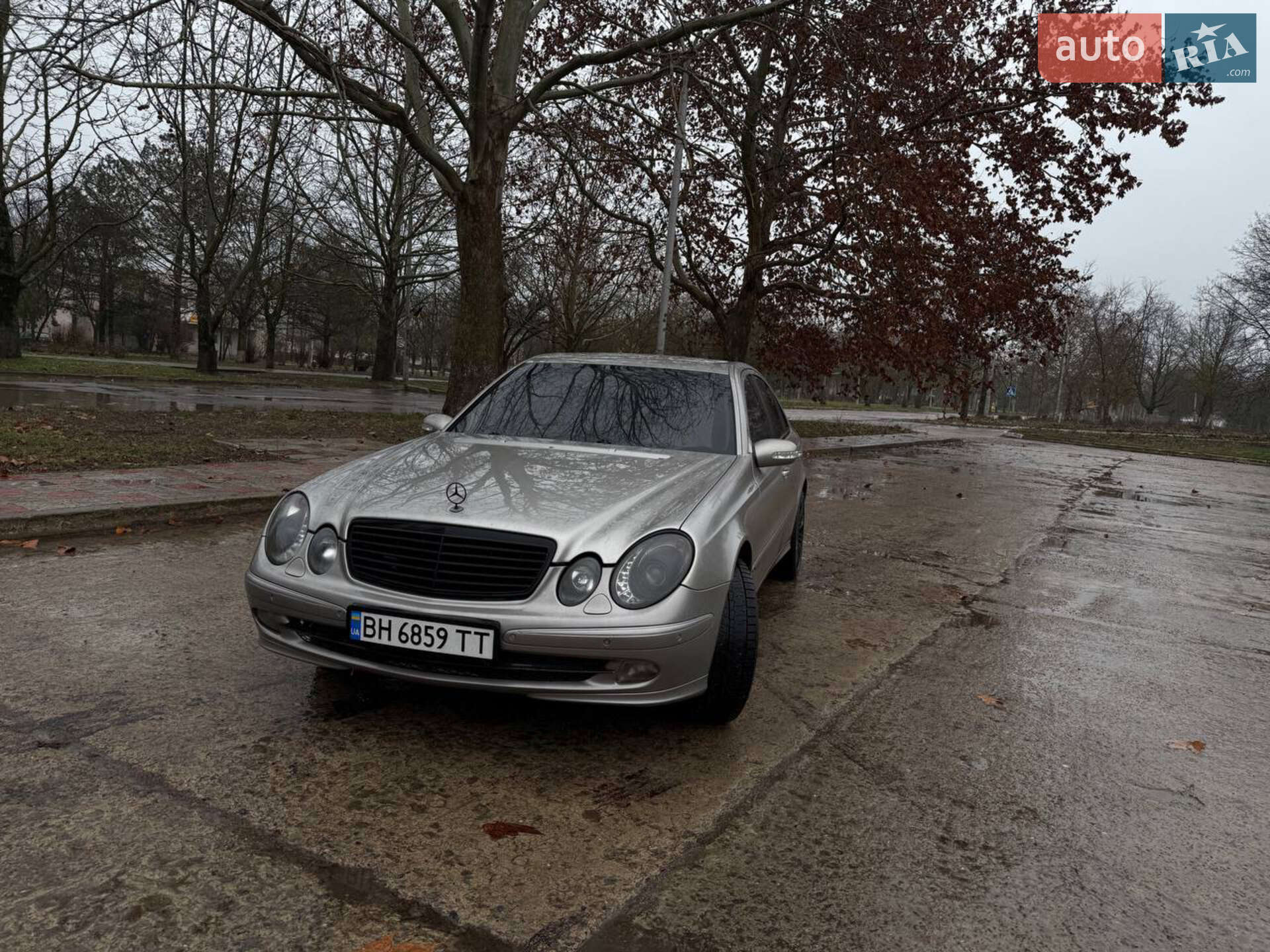 Mercedes-Benz E-Class 2004