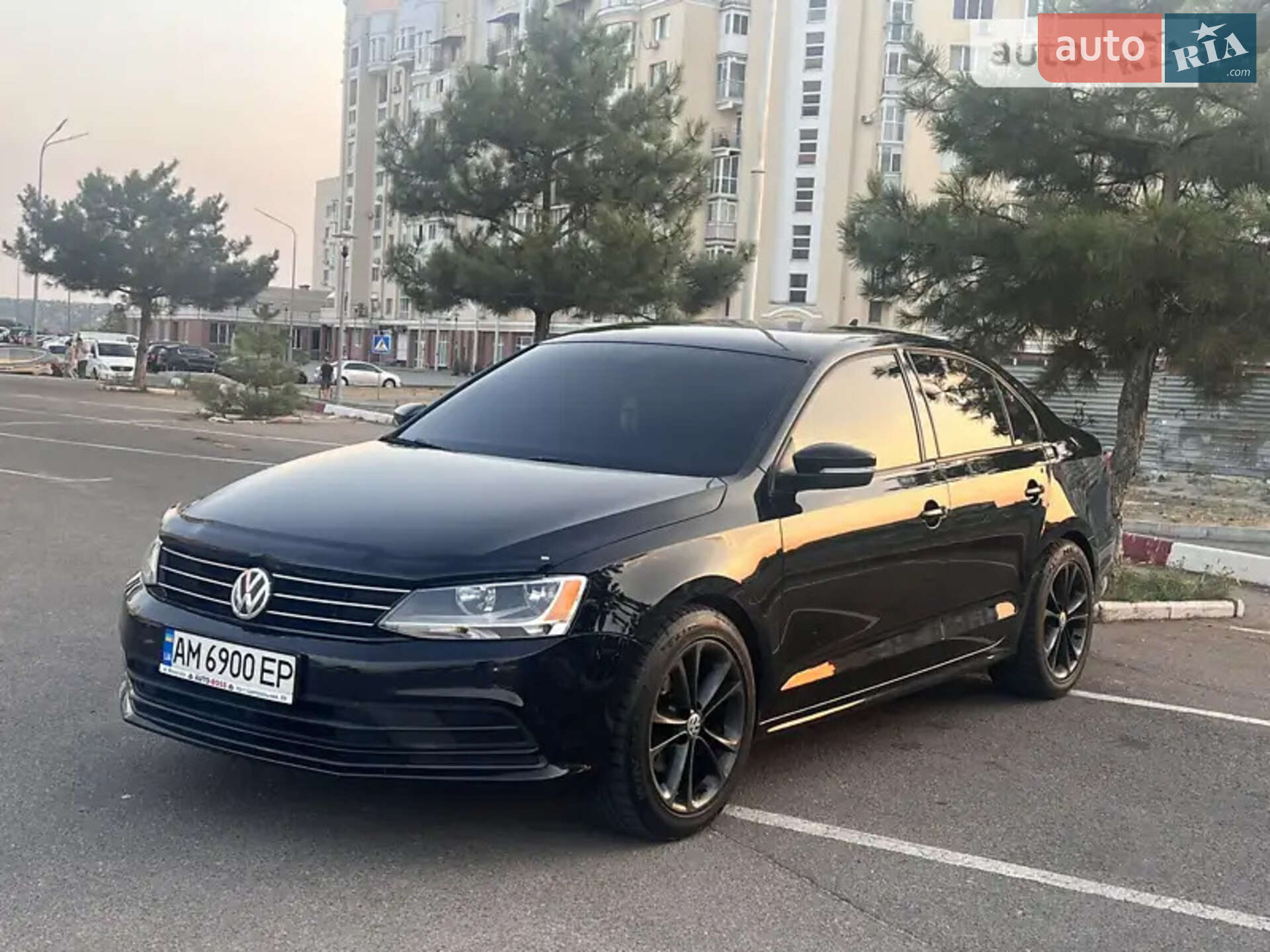 VOLKSWAGEN JETTA 2015