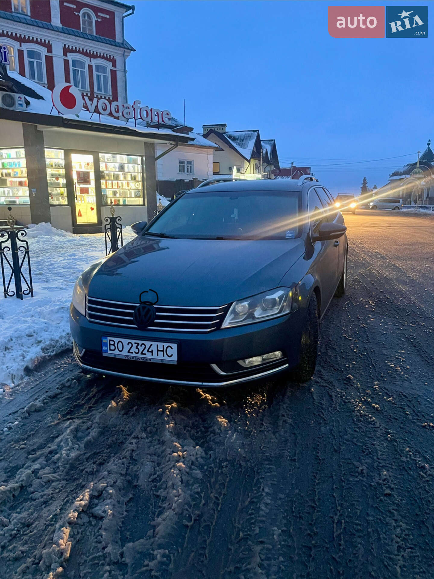 VOLKSWAGEN PASSAT 2012