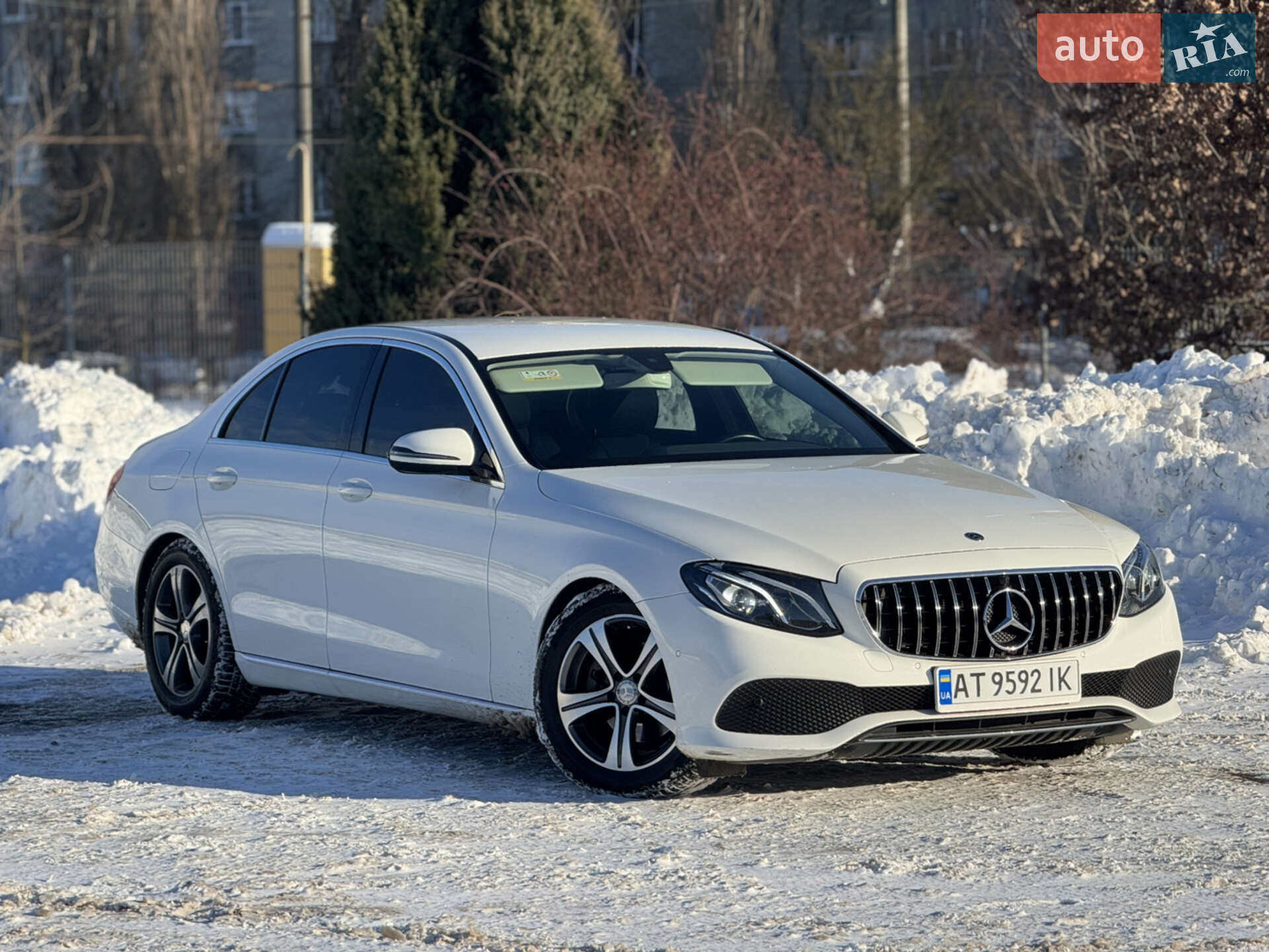 MERCEDES-BENZ E 200 D 2018
