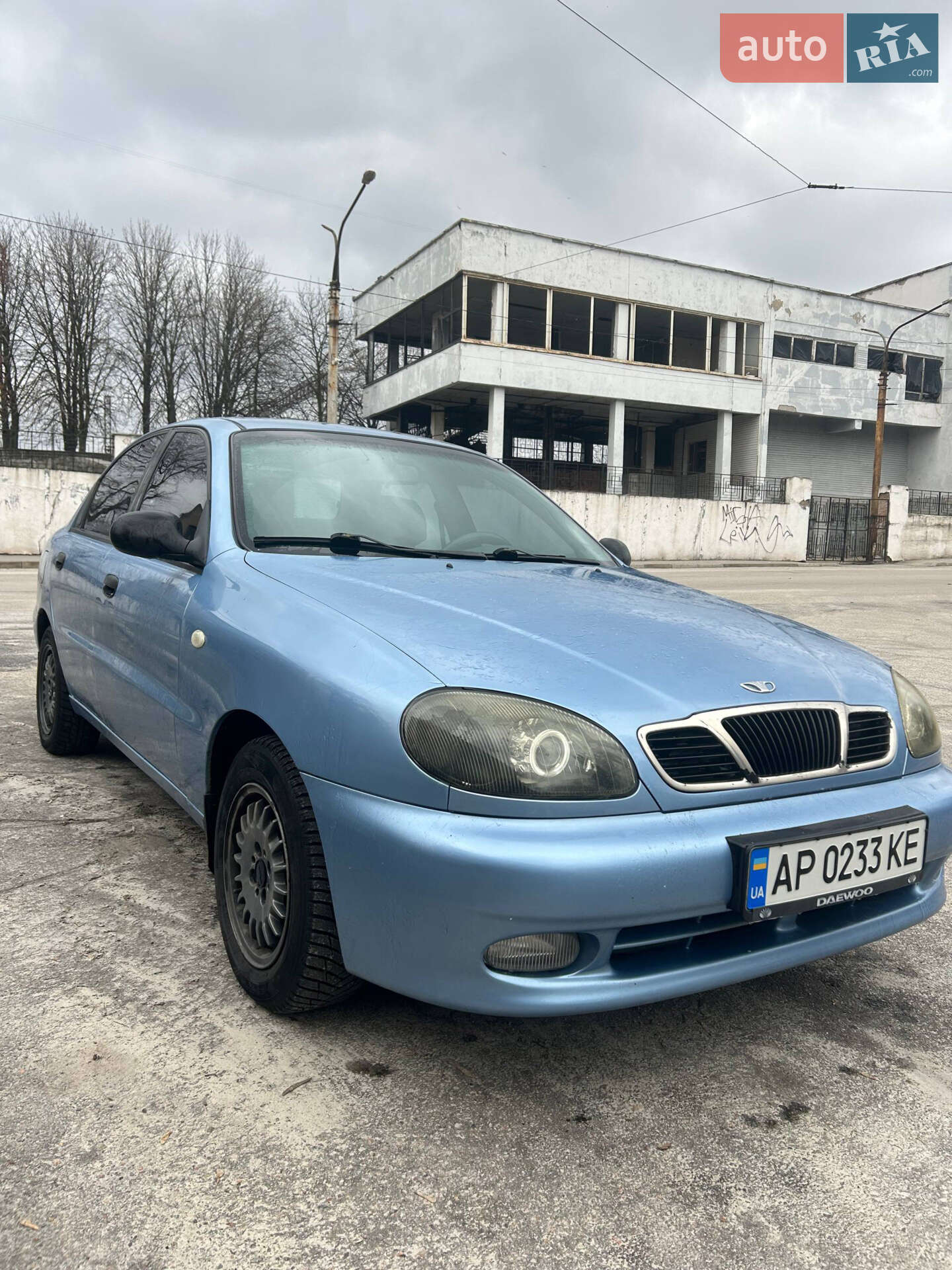 ЗАЗ-DAEWOO LANOS 2002