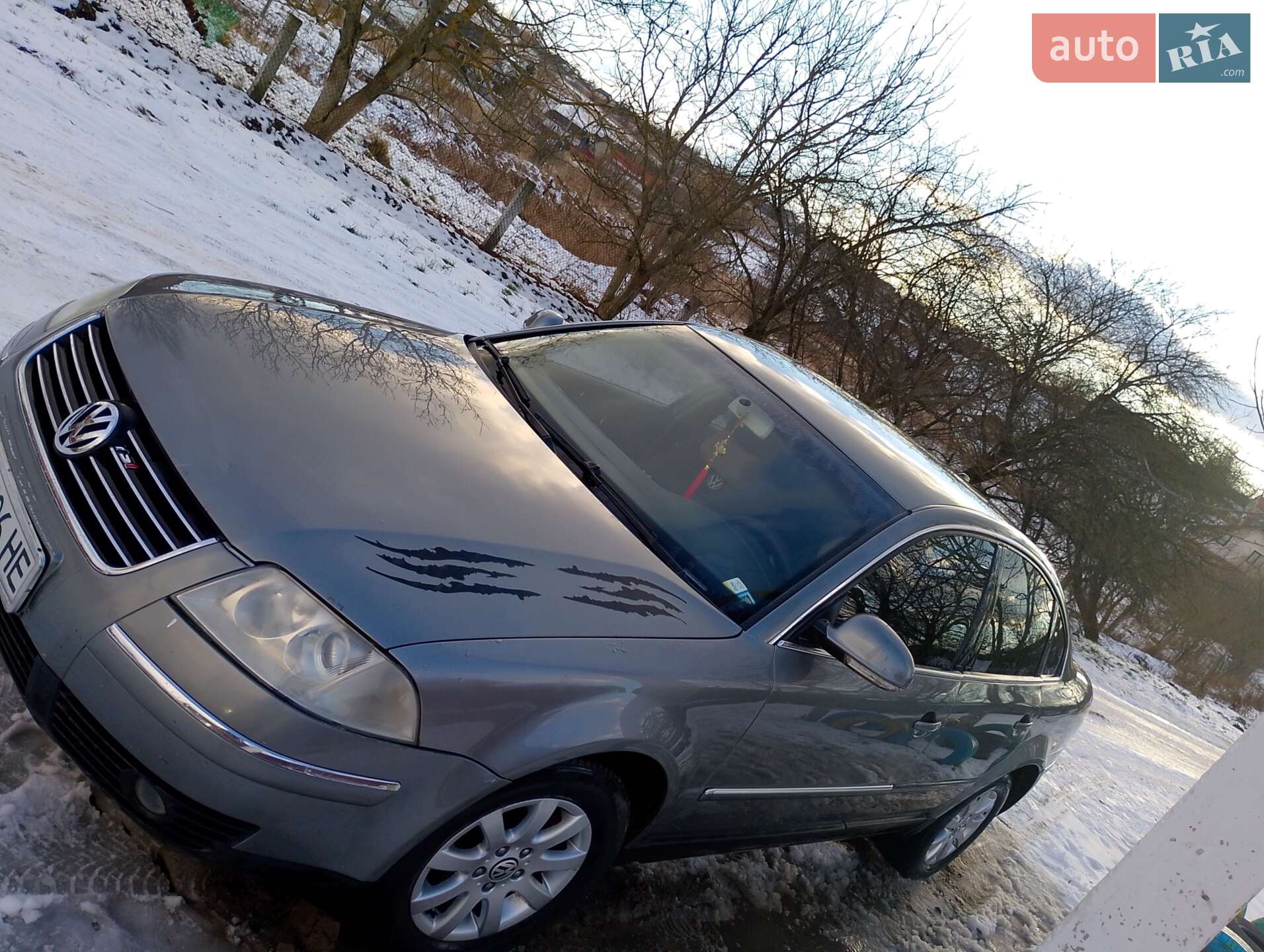 VOLKSWAGEN PASSAT 2004