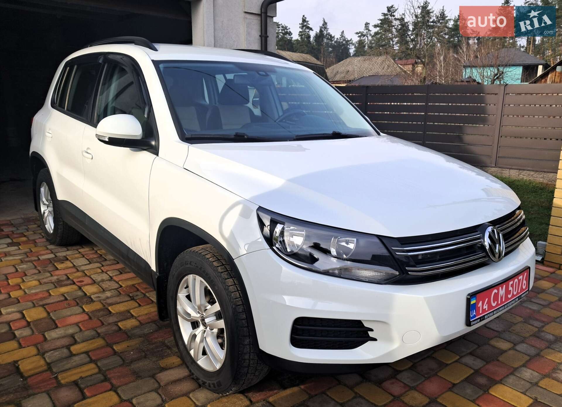 VOLKSWAGEN TIGUAN 2015