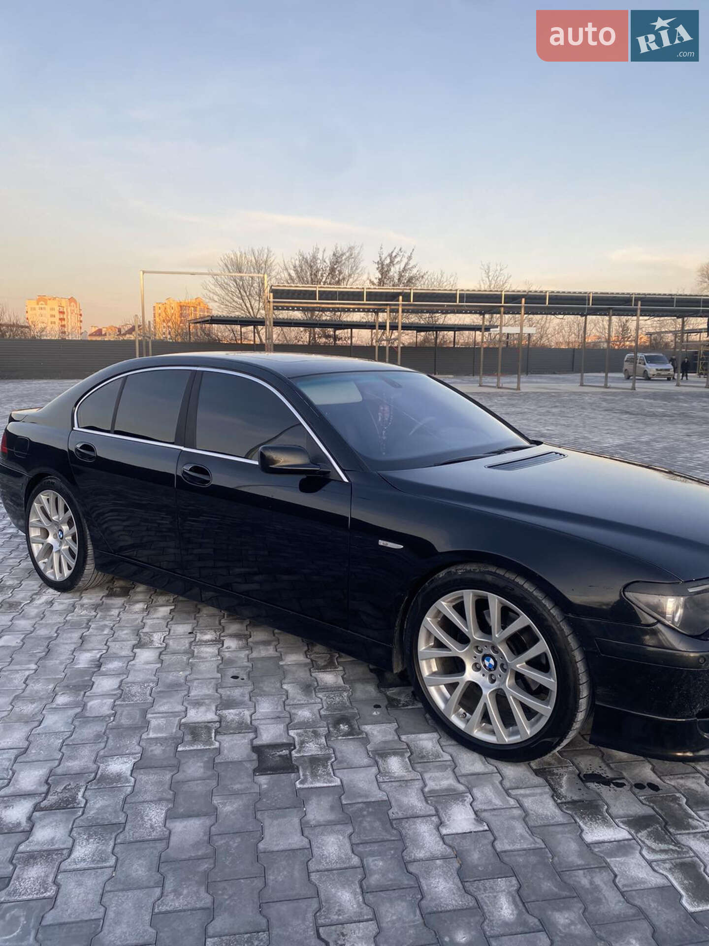 BMW 745I 2002