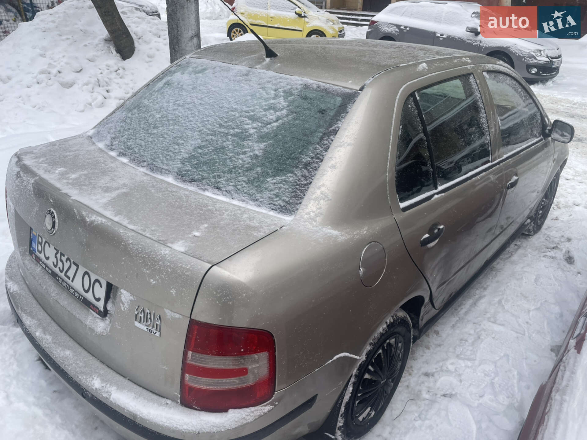 SKODA FABIA 2004