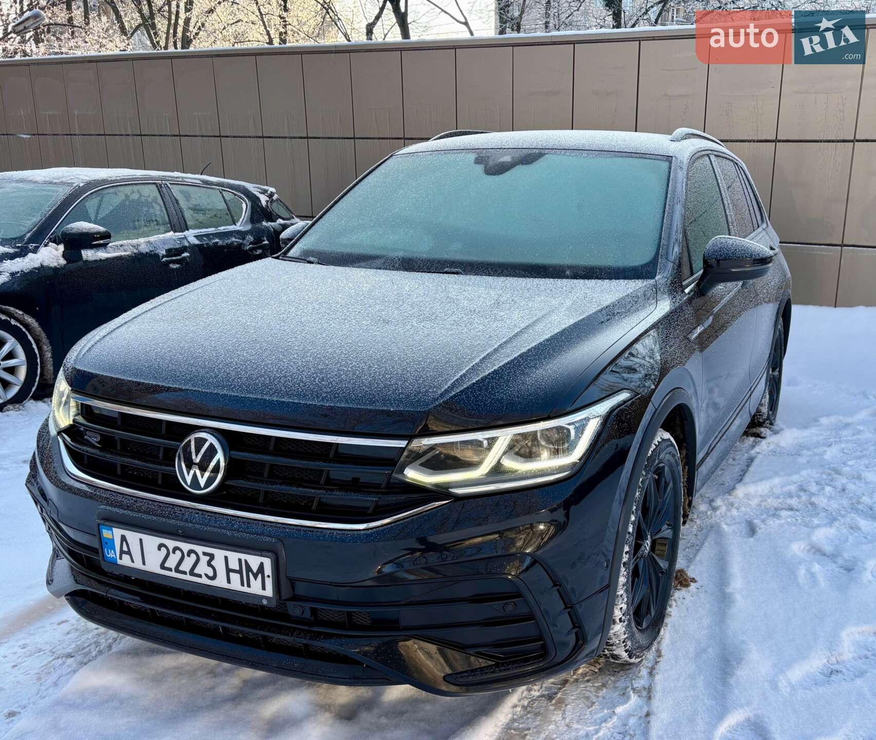 VOLKSWAGEN TIGUAN 2021