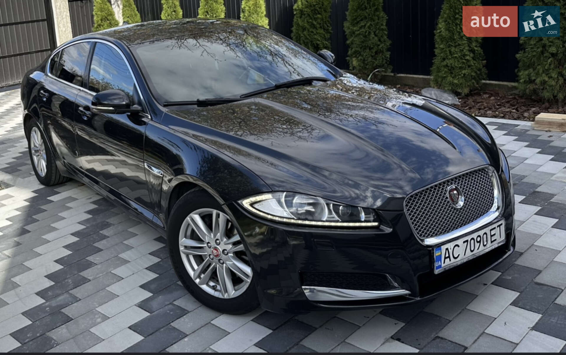 JAGUAR XF 2015