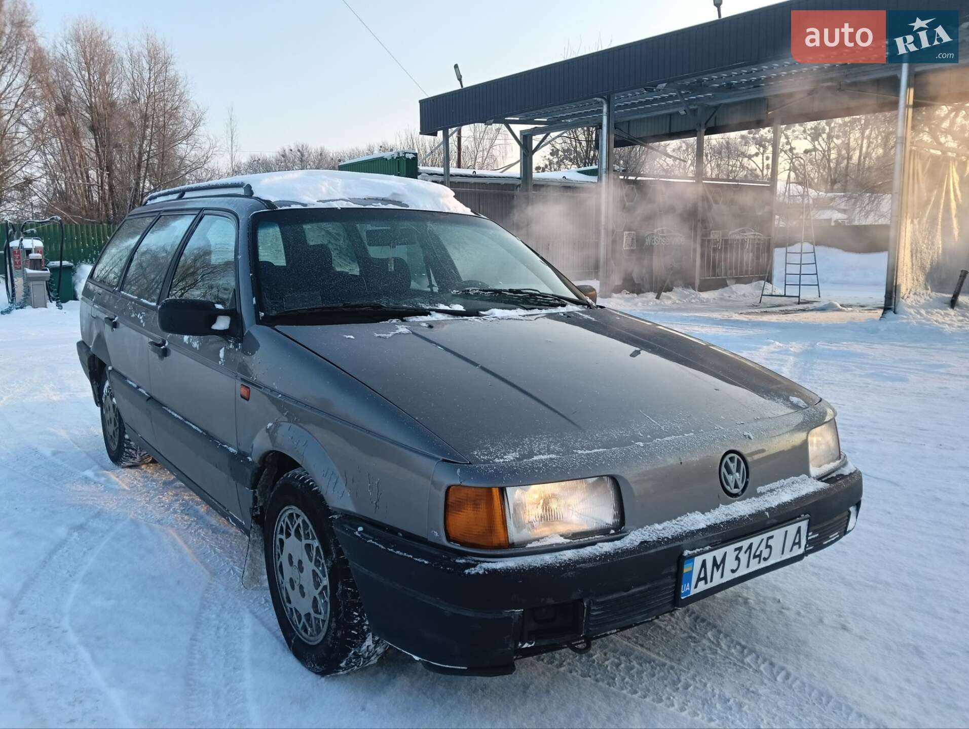 VOLKSWAGEN PASSAT 1993
