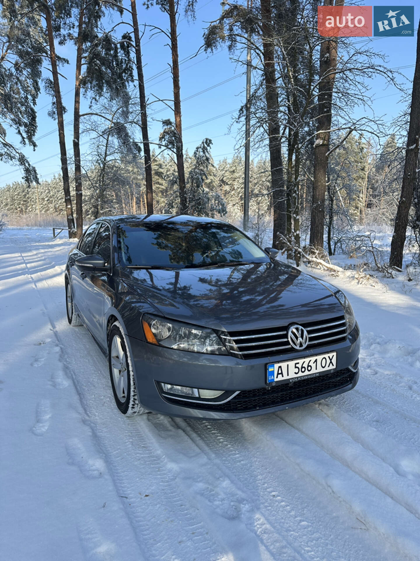 VOLKSWAGEN PASSAT 2011
