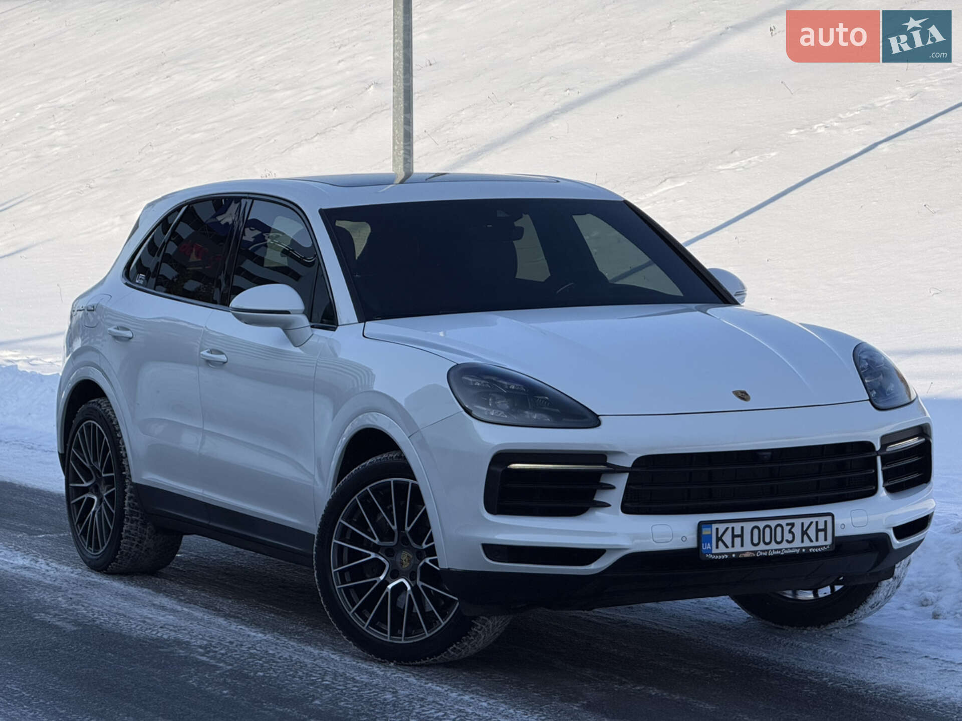 PORSCHE CAYENNE 2021