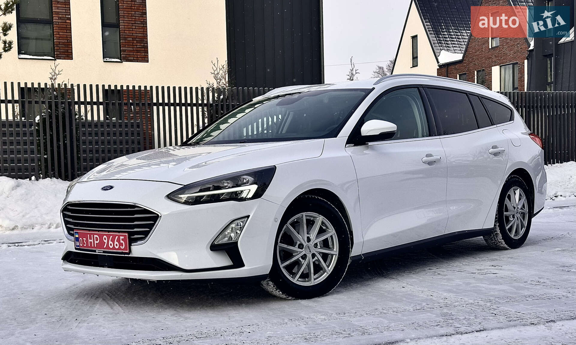 Головне фото звіту автомобіля FORD FOCUS 2020