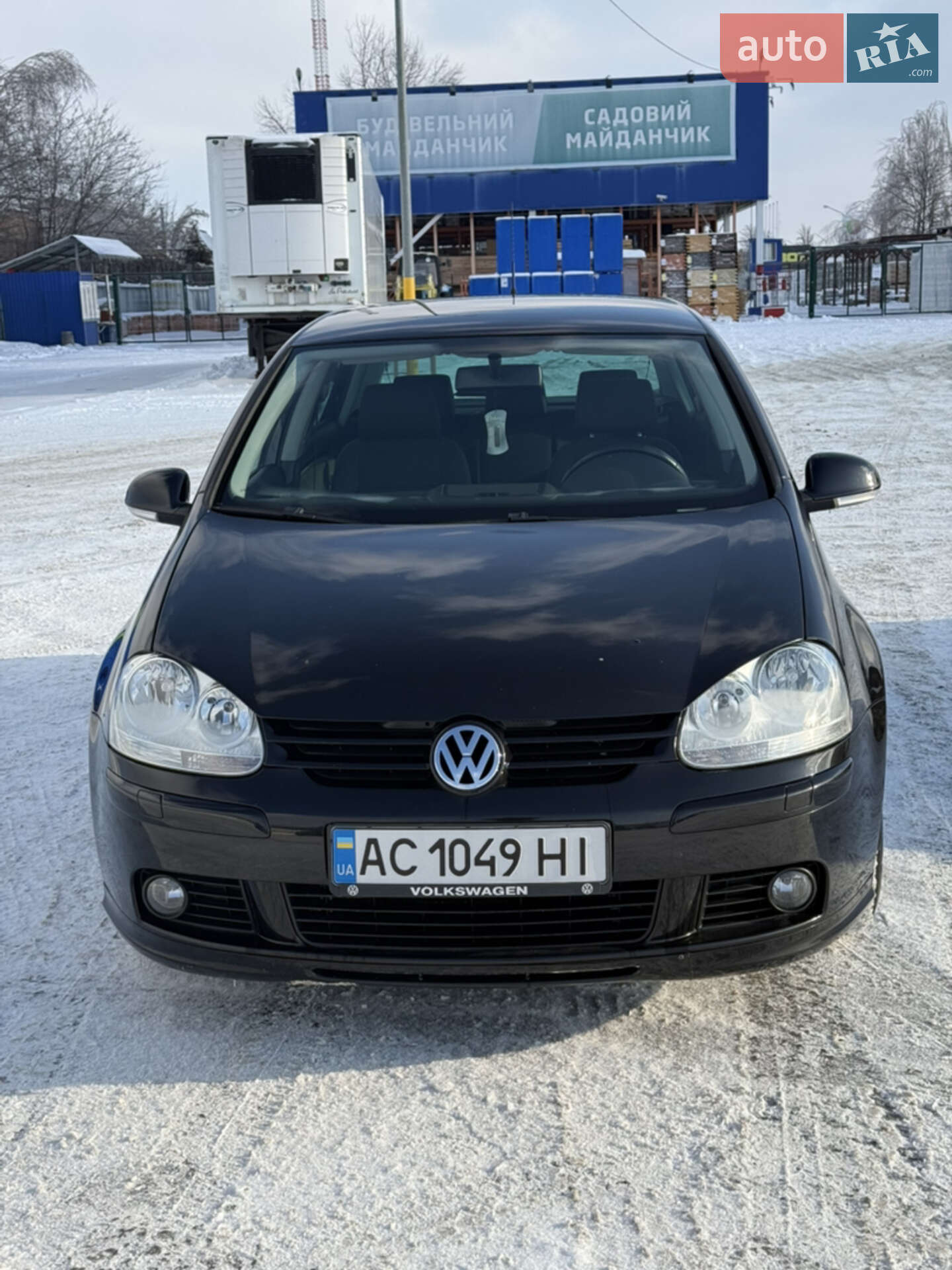 VOLKSWAGEN GOLF 2005