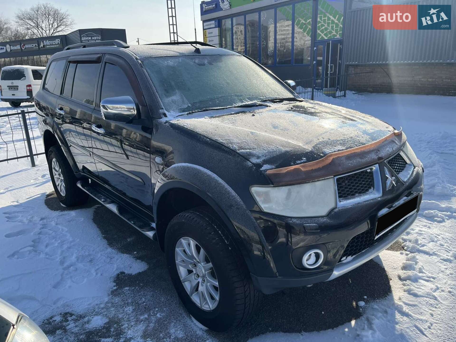 MITSUBISHI PAJERO SPORT 2010