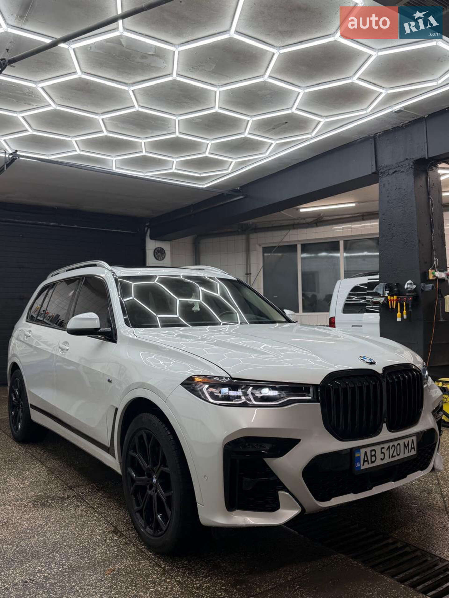 BMW X7 2019