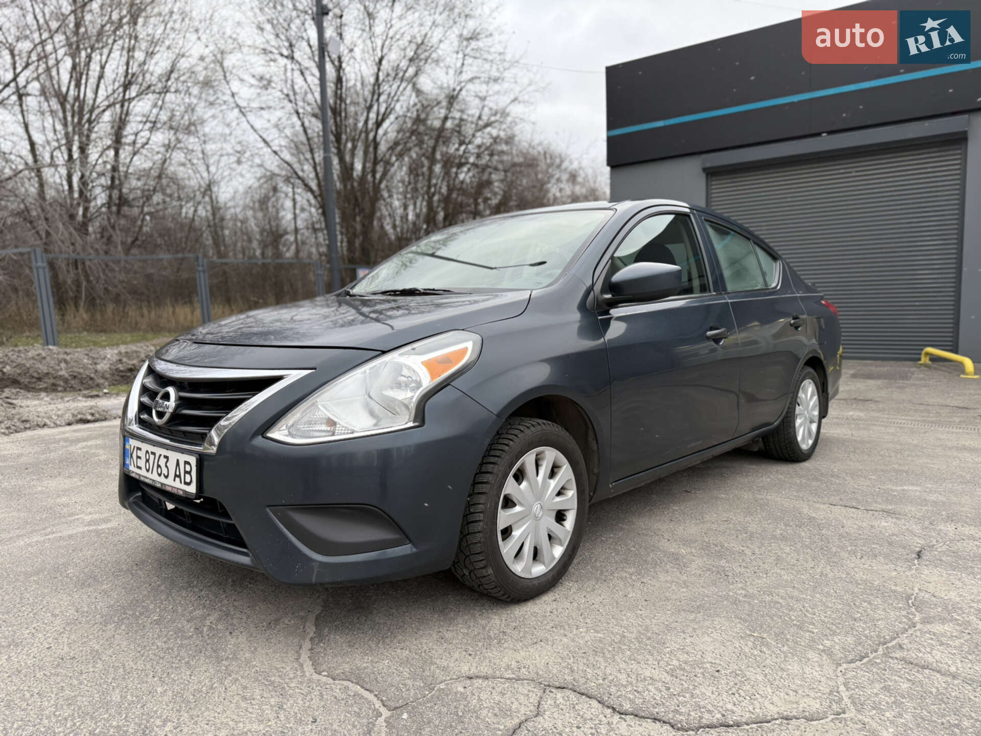 NISSAN VERSA 2017