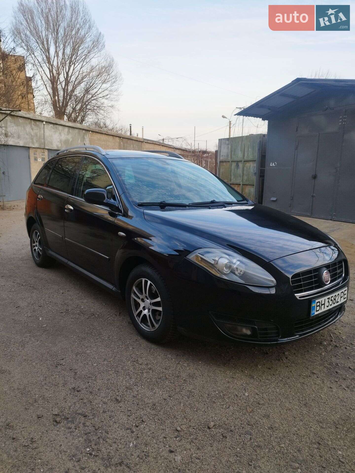 Головне фото звіту автомобіля FIAT CROMA 2008
