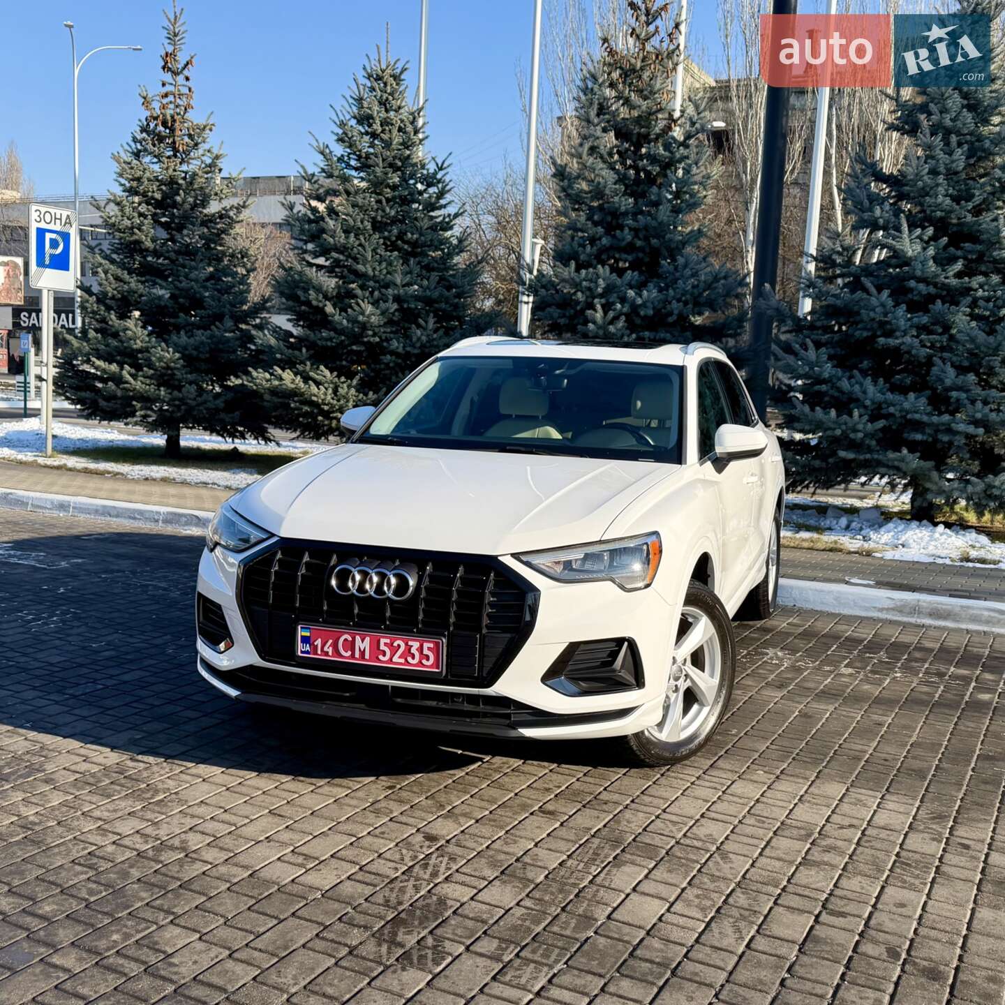AUDI Q3 2019