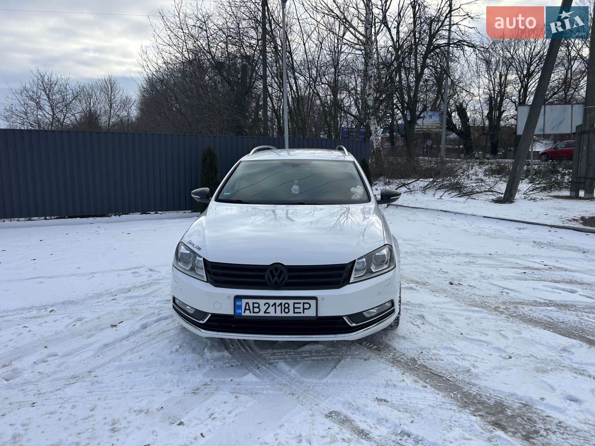 VOLKSWAGEN PASSAT 2014