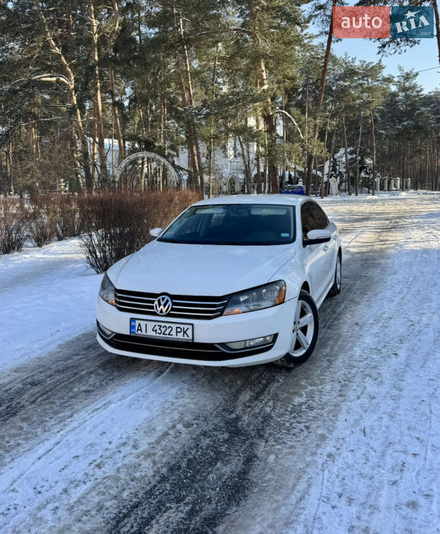 VOLKSWAGEN PASSAT 2013