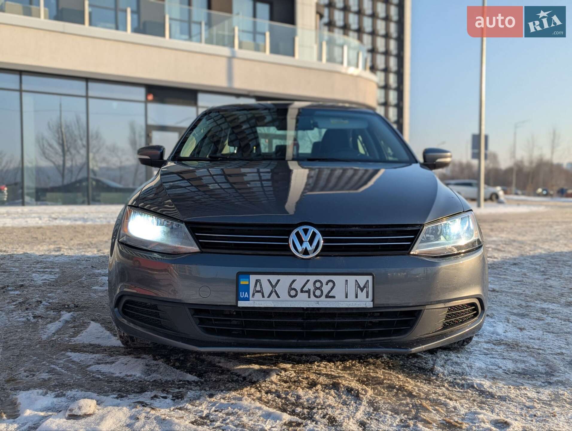 VOLKSWAGEN JETTA 2011