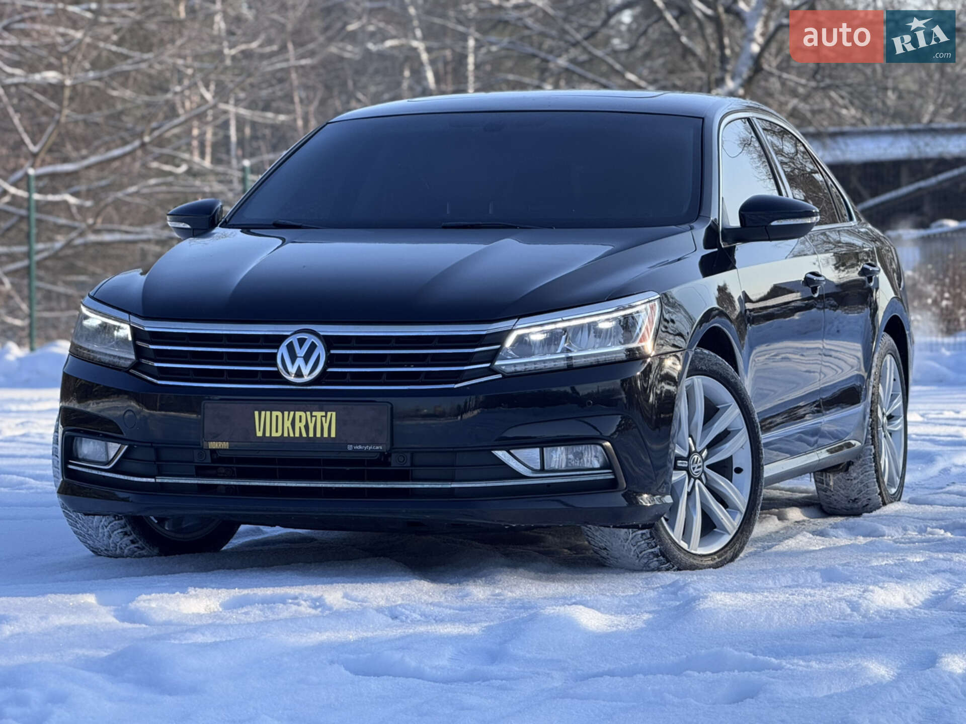 VOLKSWAGEN PASSAT 2016