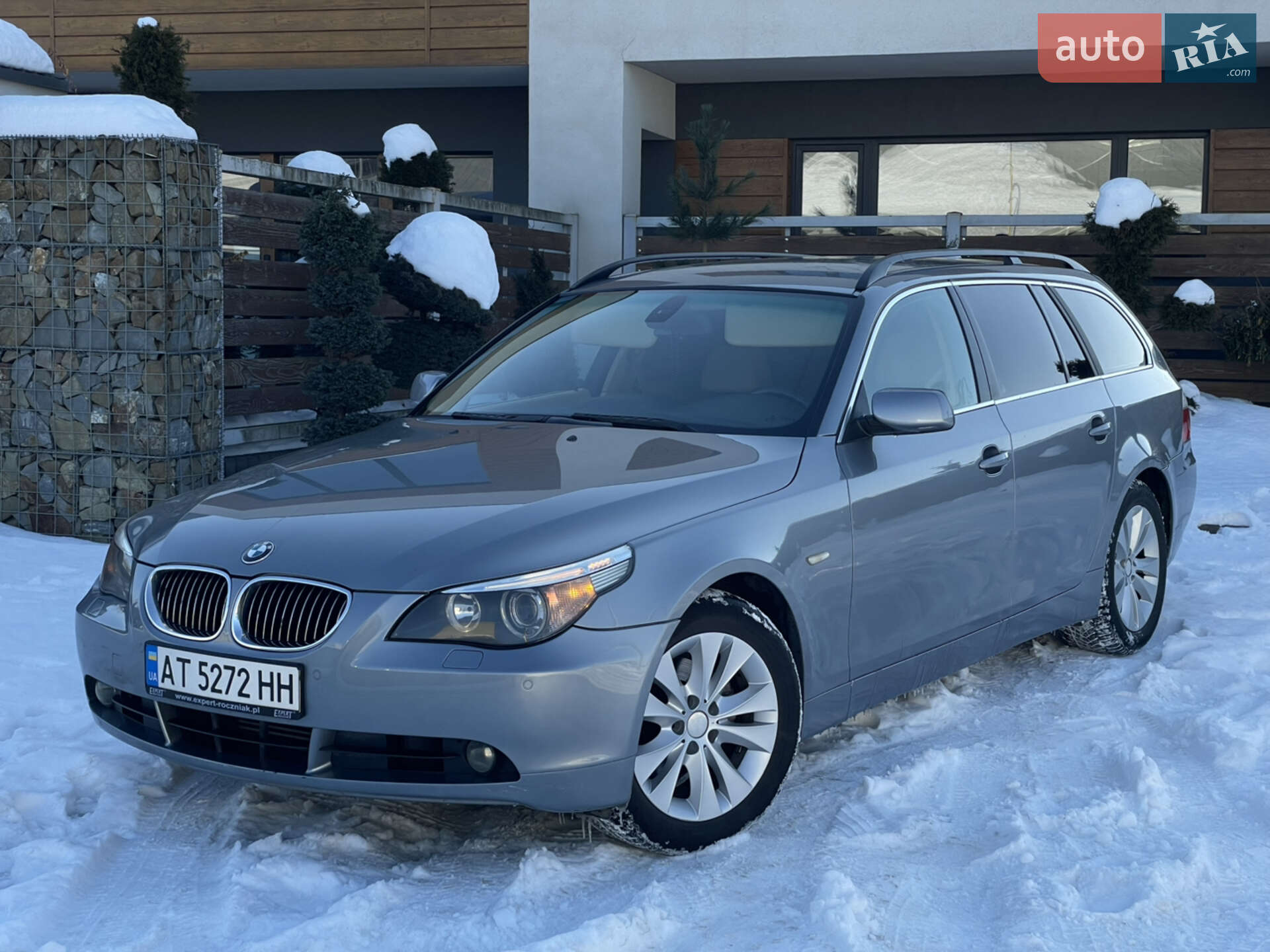 Головне фото звіту автомобіля BMW 525 2004