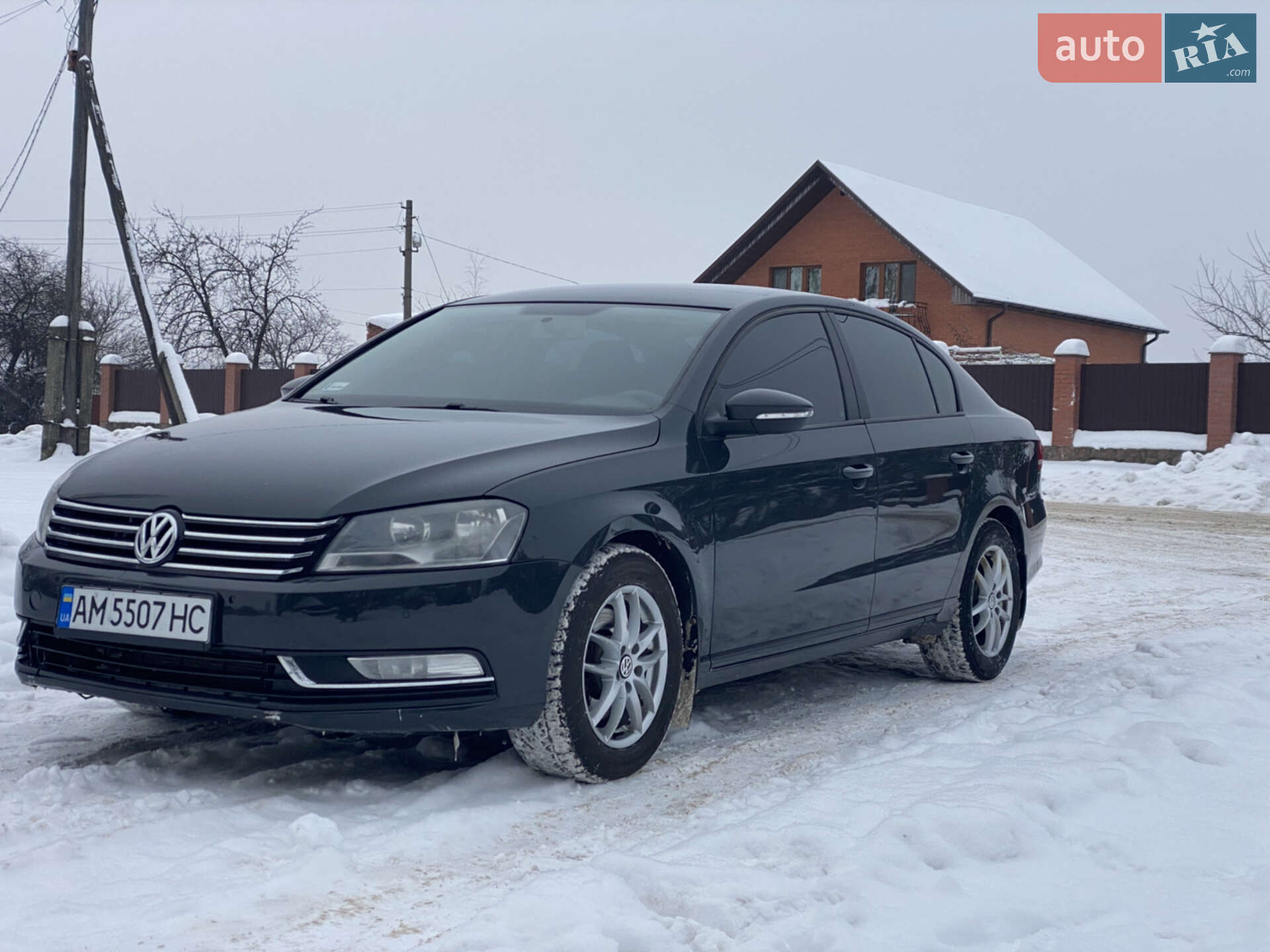 VOLKSWAGEN PASSAT 2012