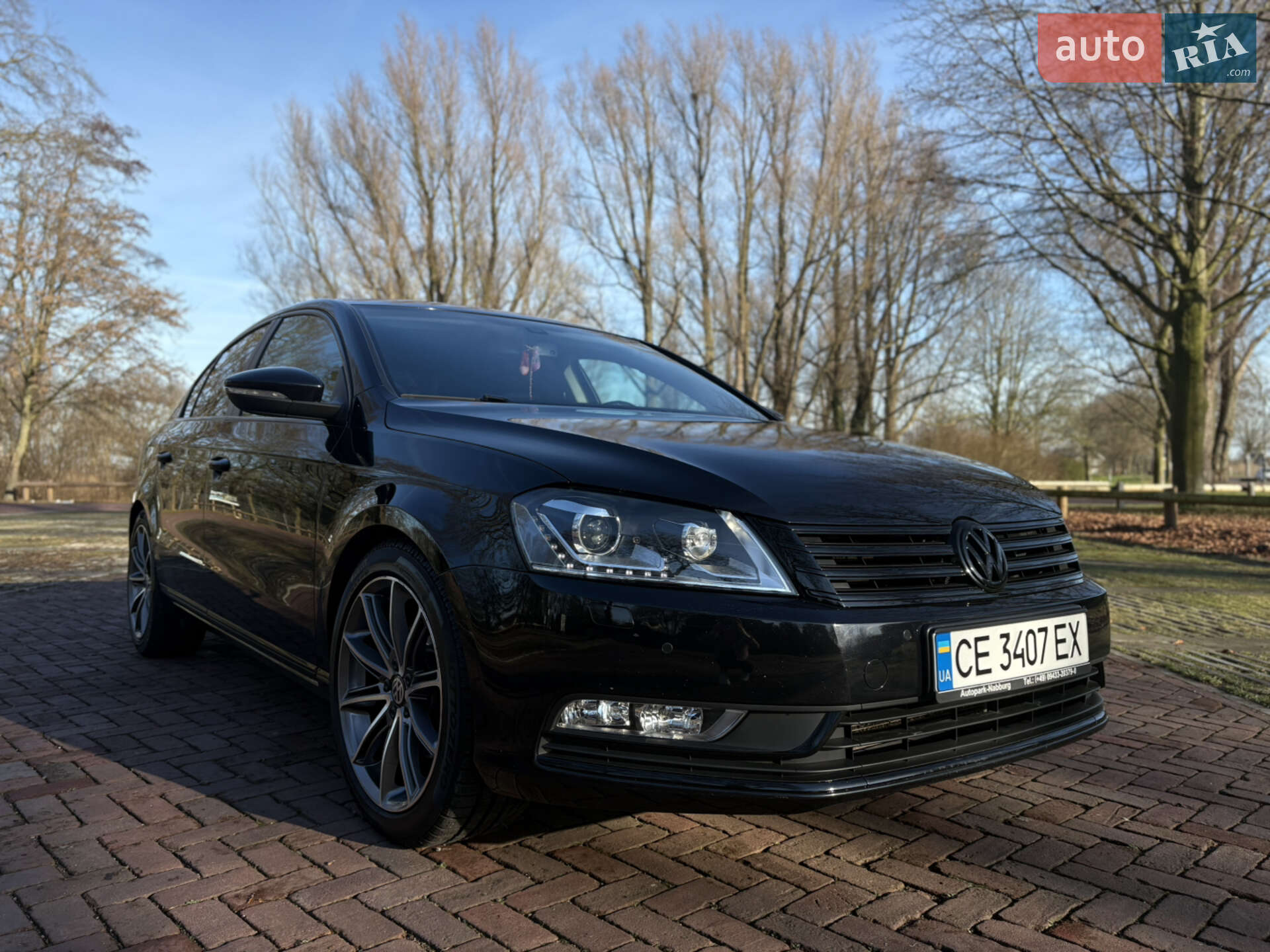 VOLKSWAGEN PASSAT 2014