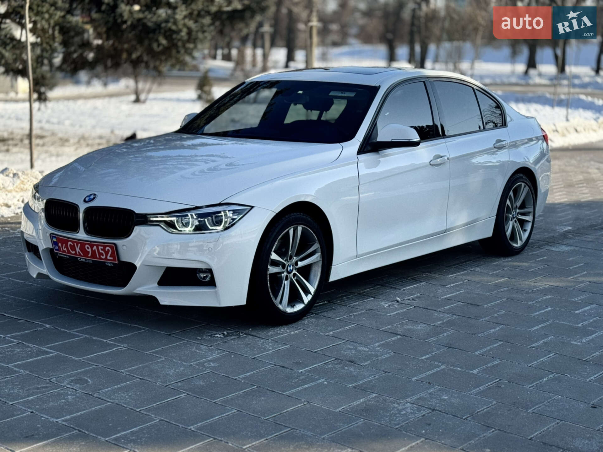 Головне фото звіту автомобіля BMW 328I 2015
