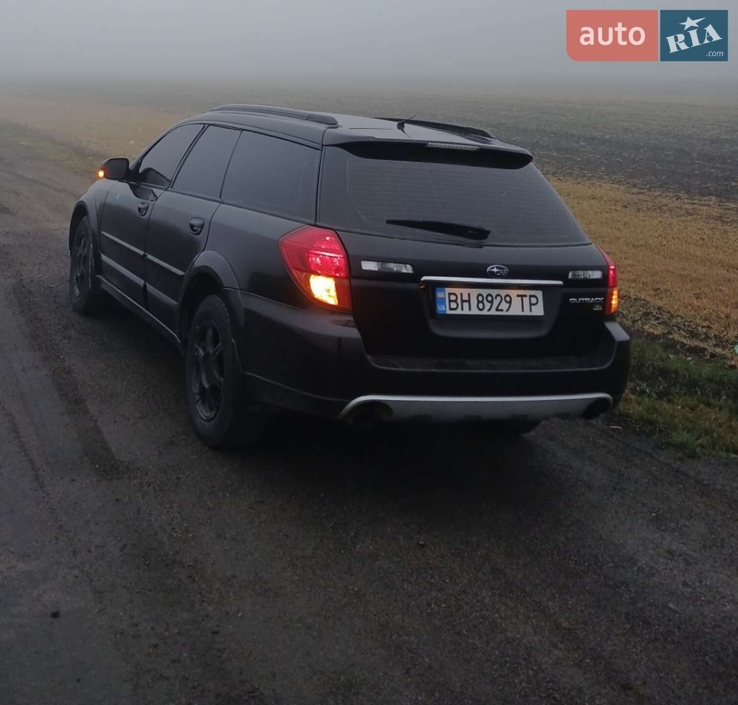 SUBARU OUTBACK 2004