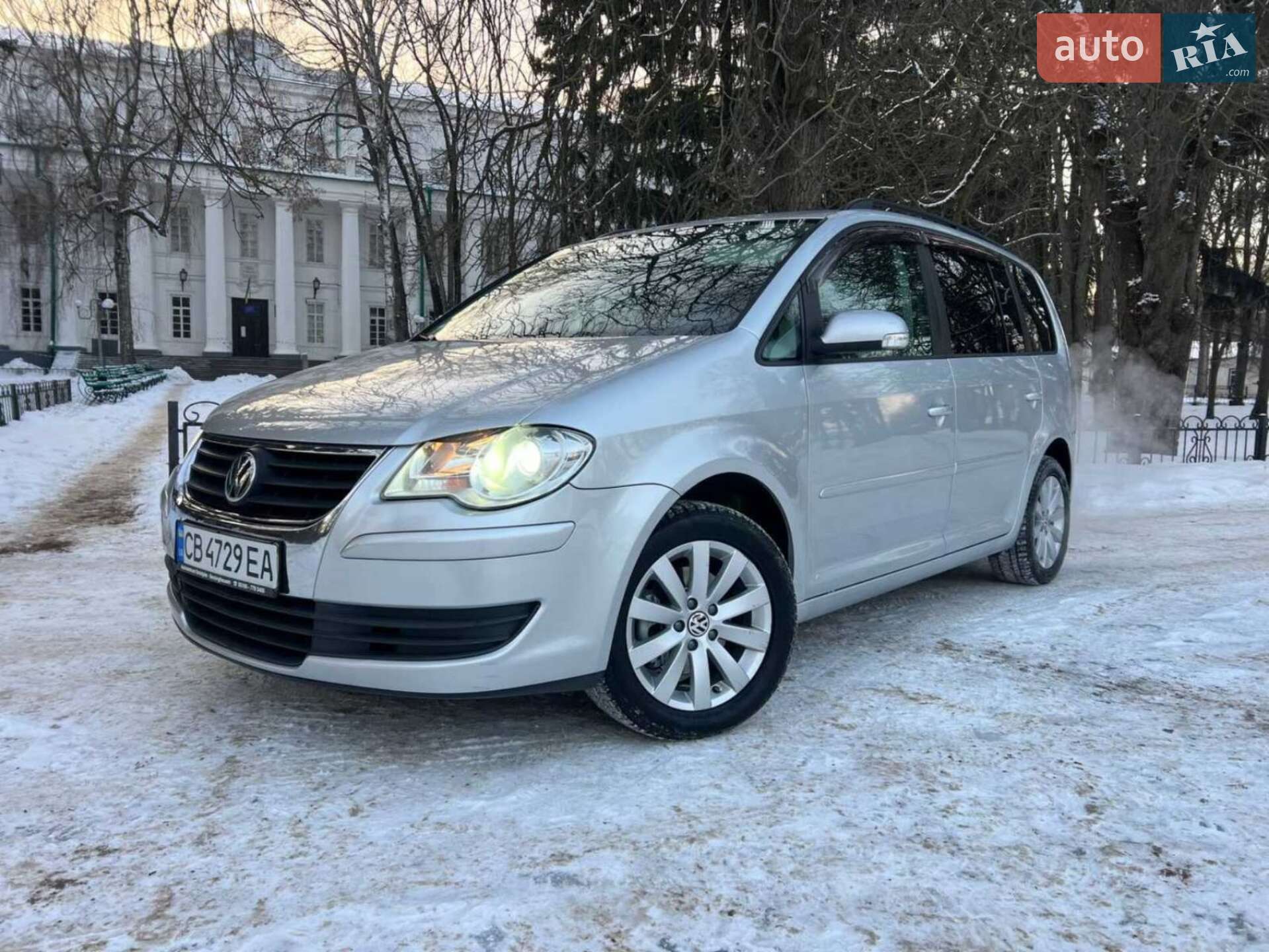 VOLKSWAGEN TOURAN 2007