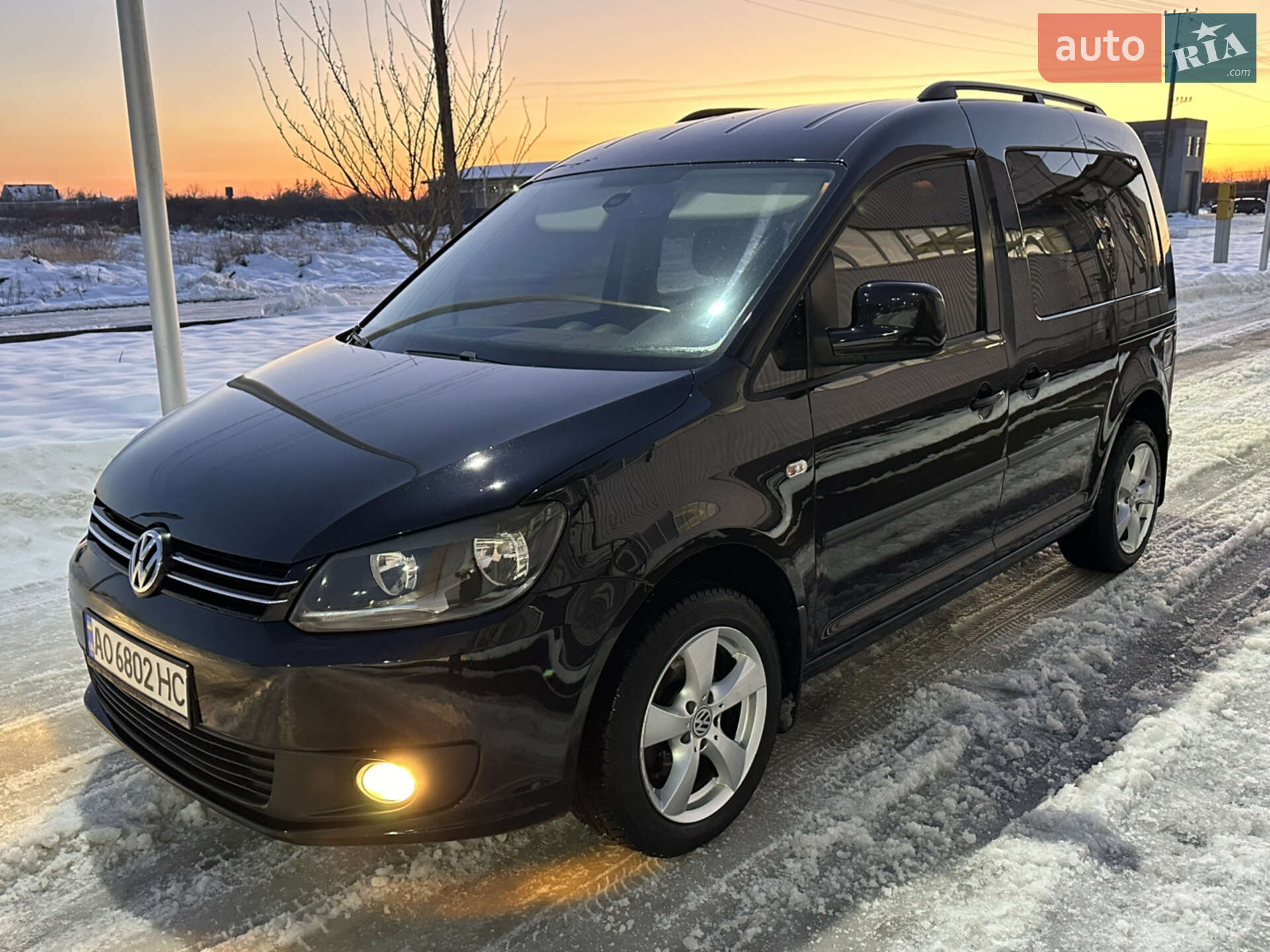 VOLKSWAGEN CADDY 2010