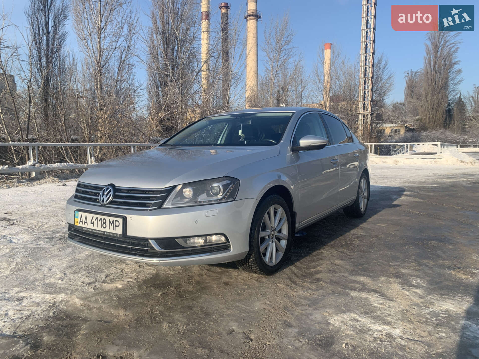 VOLKSWAGEN PASSAT 2013
