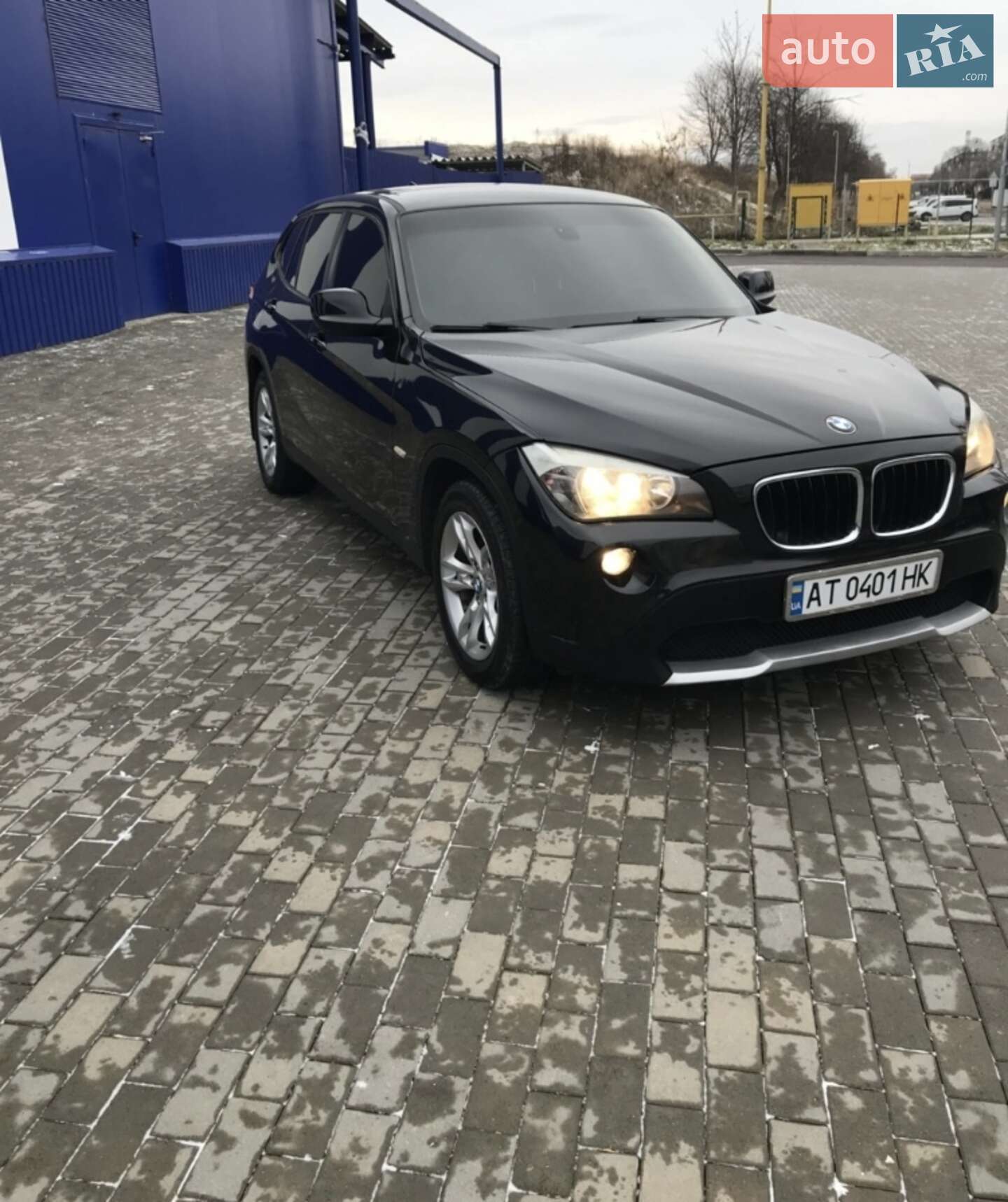 Головне фото звіту автомобіля BMW X1 2010