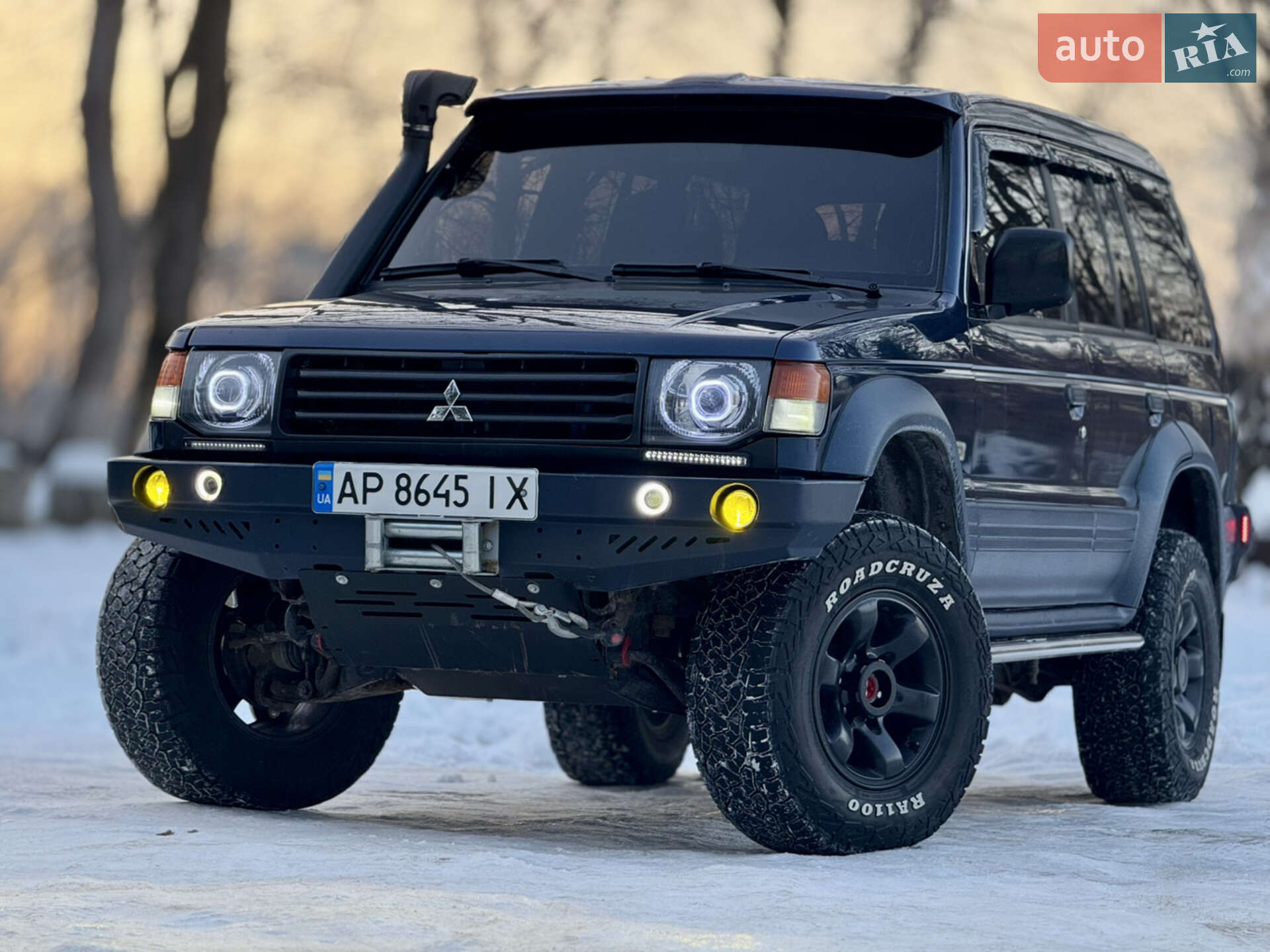MITSUBISHI PAJERO 1996