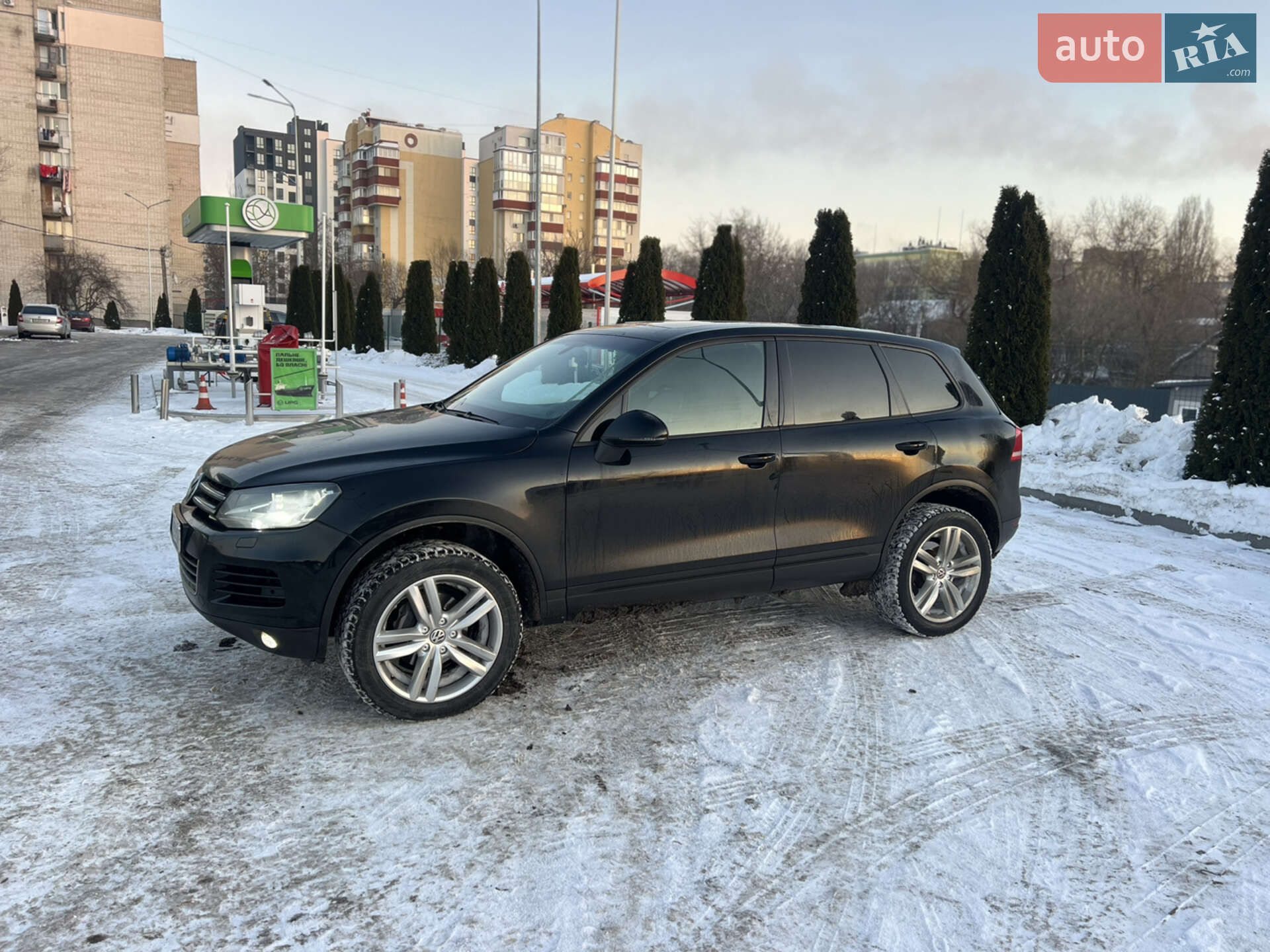 VOLKSWAGEN TOUAREG 2011