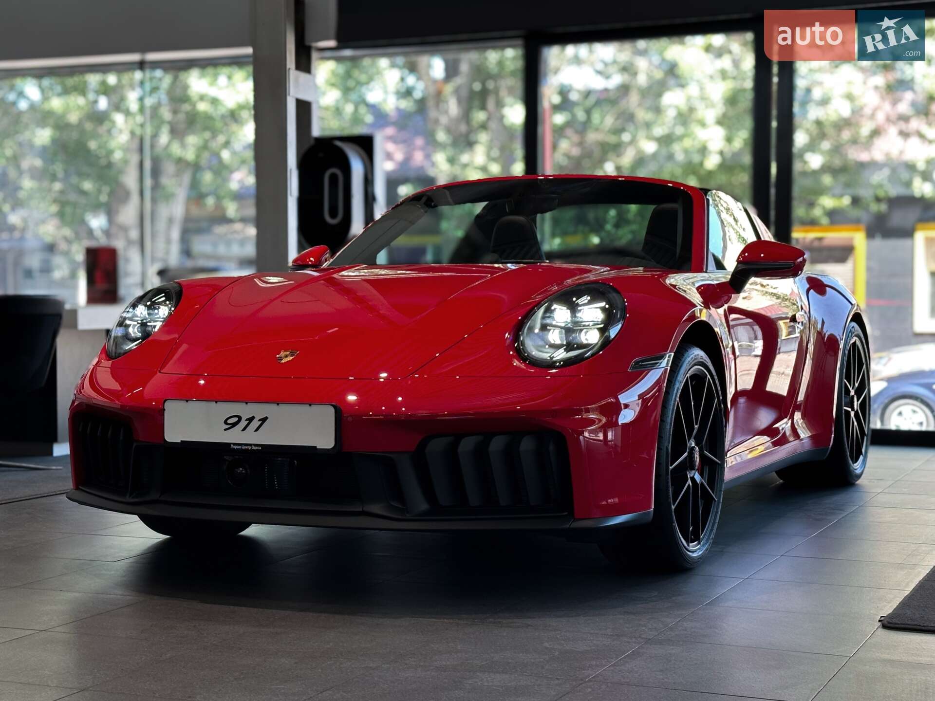 PORSCHE 911 2025