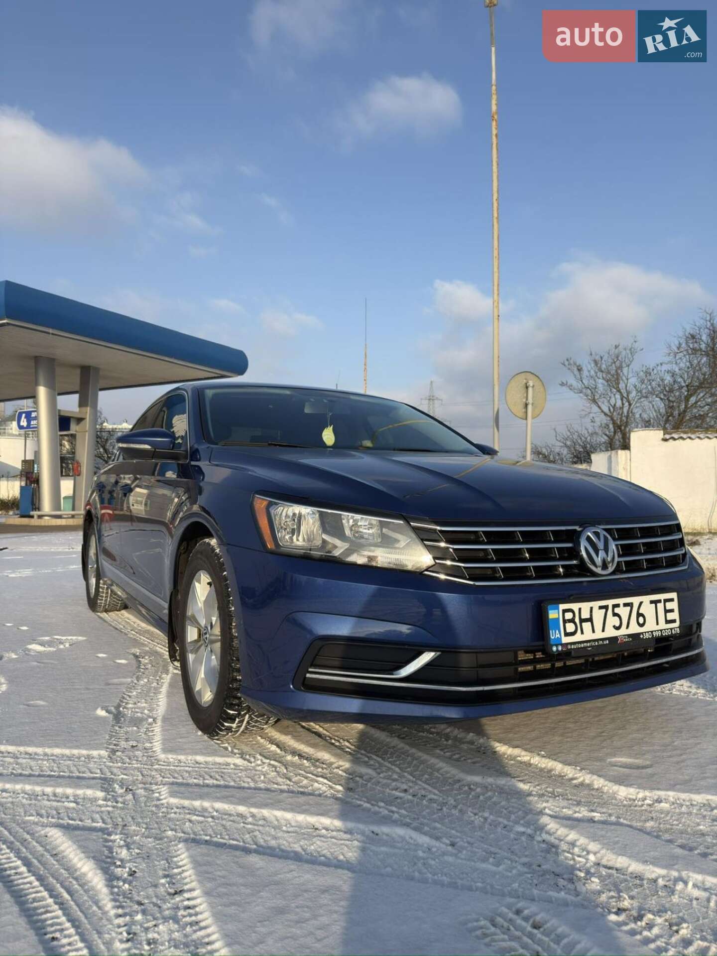 VOLKSWAGEN PASSAT 2016