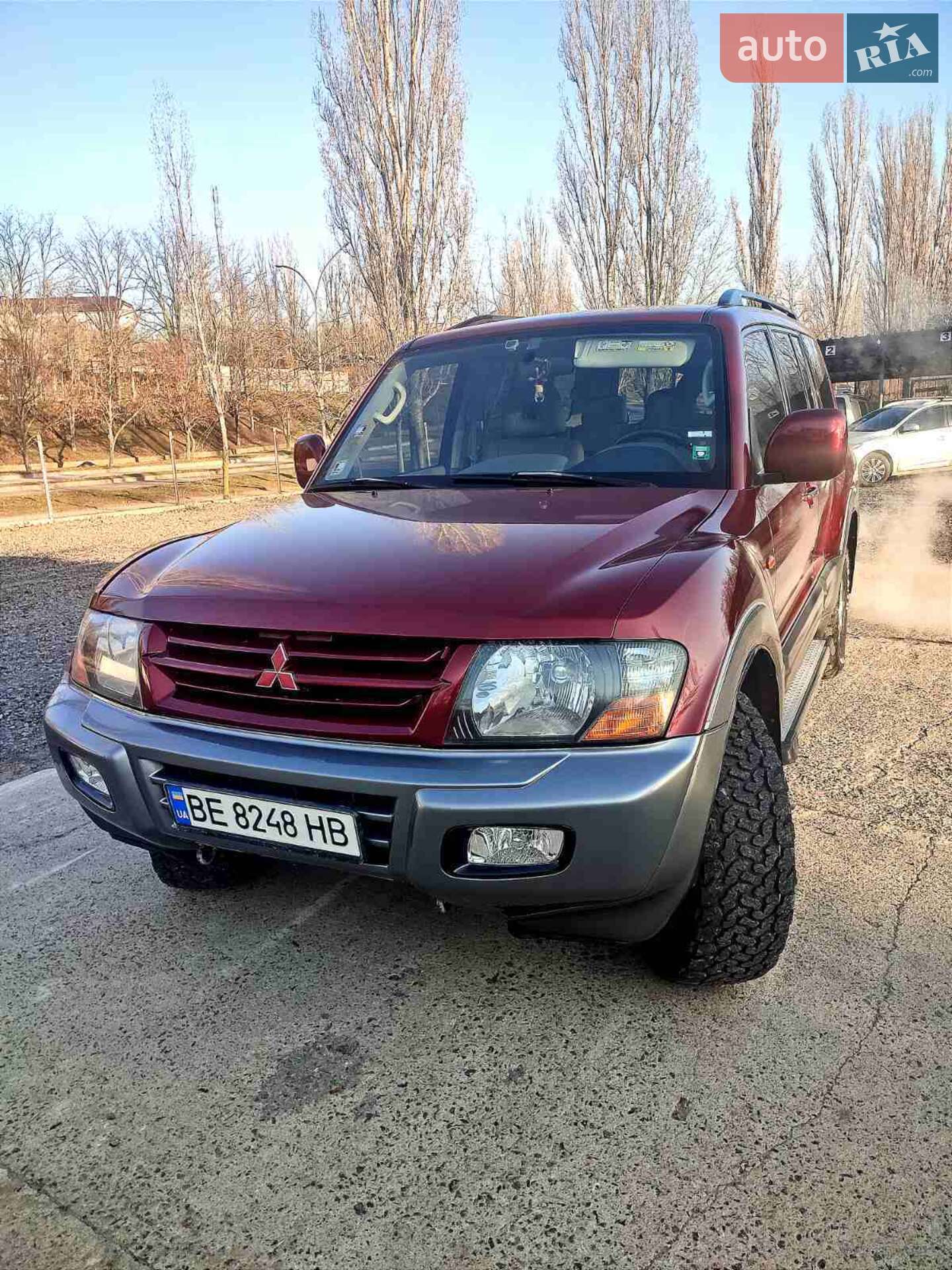 MITSUBISHI MONTERO 2001