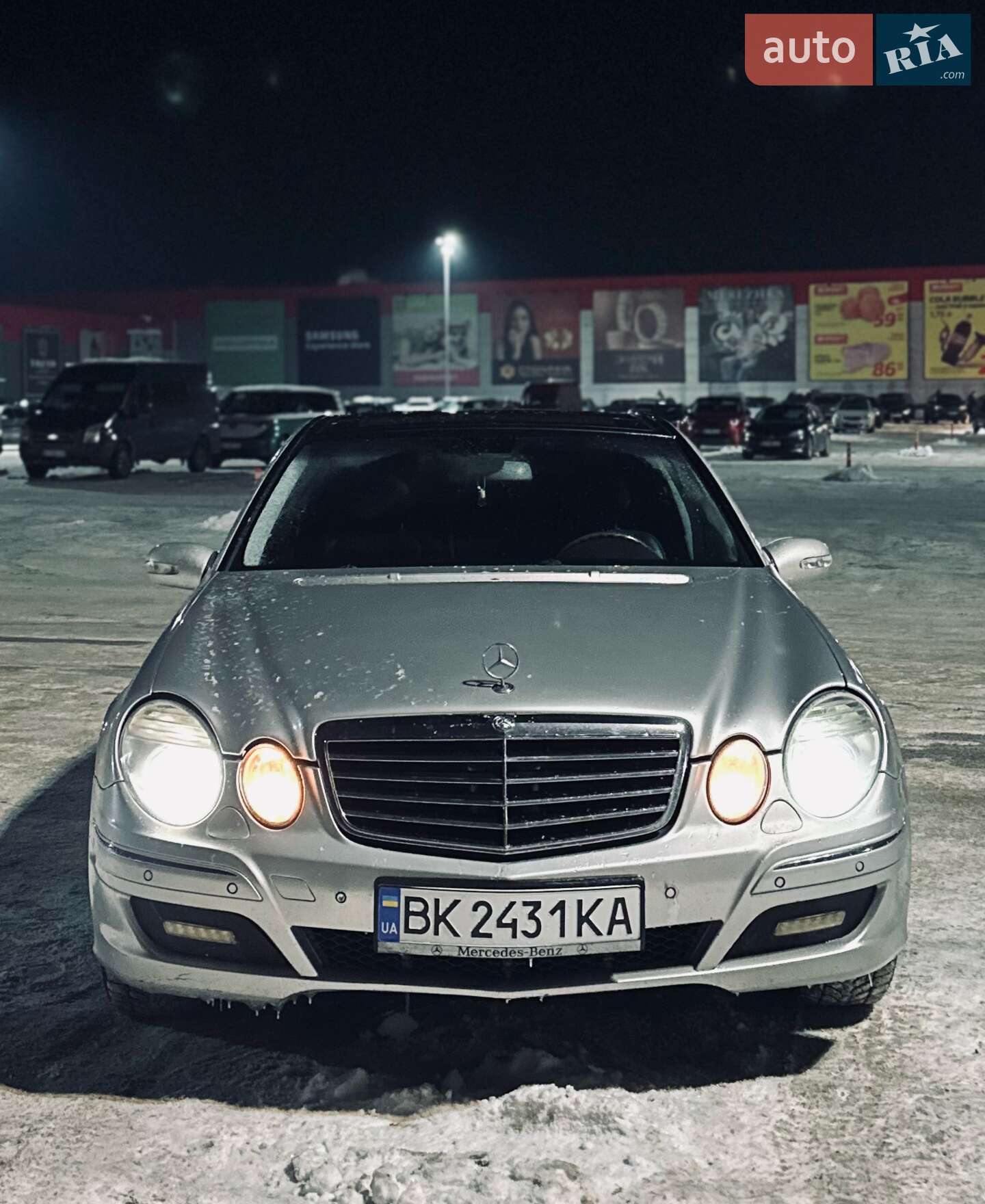 Головне фото звіту автомобіля MERCEDES-BENZ E 320 2002