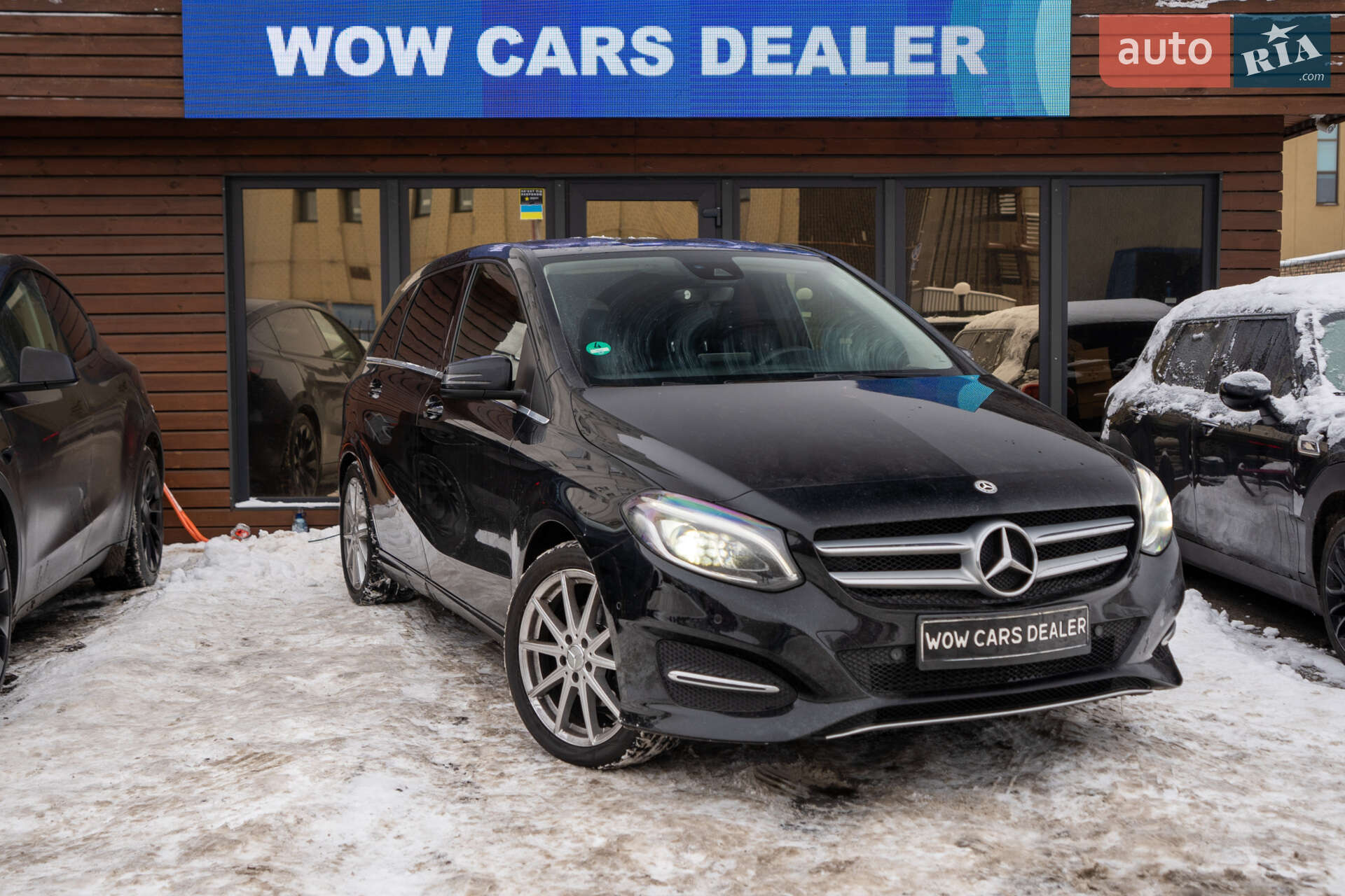 MERCEDES-BENZ B 200 2018