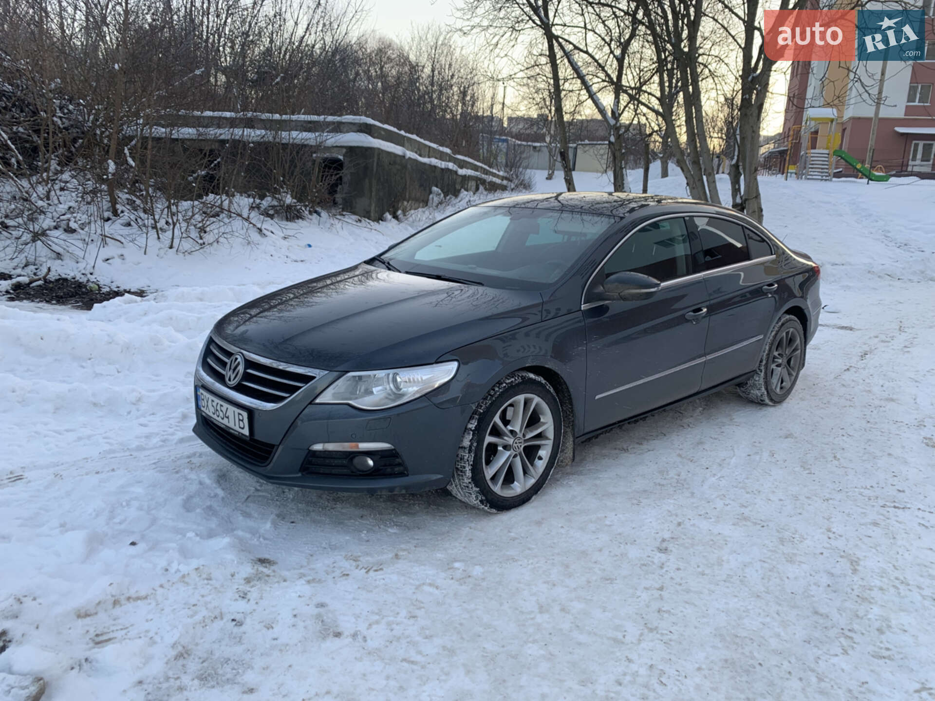 VOLKSWAGEN PASSAT CC 2011