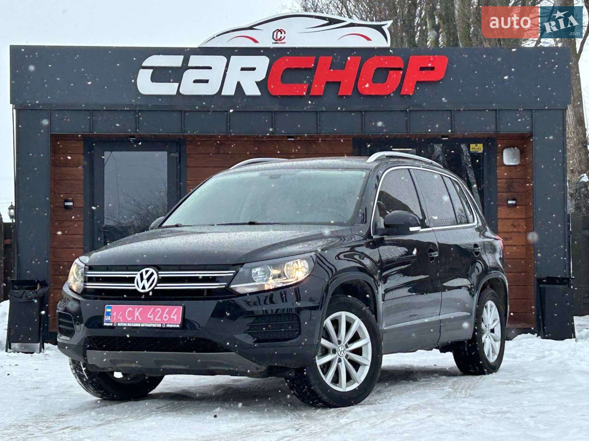 VOLKSWAGEN TIGUAN 2016