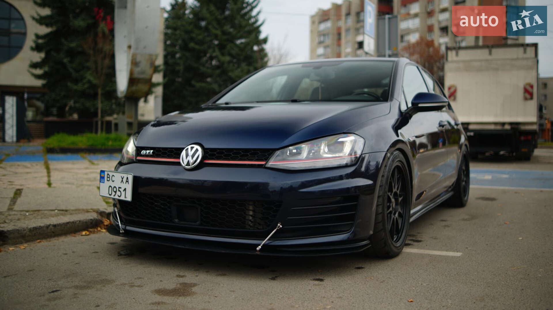 VOLKSWAGEN GOLF GTI 2017