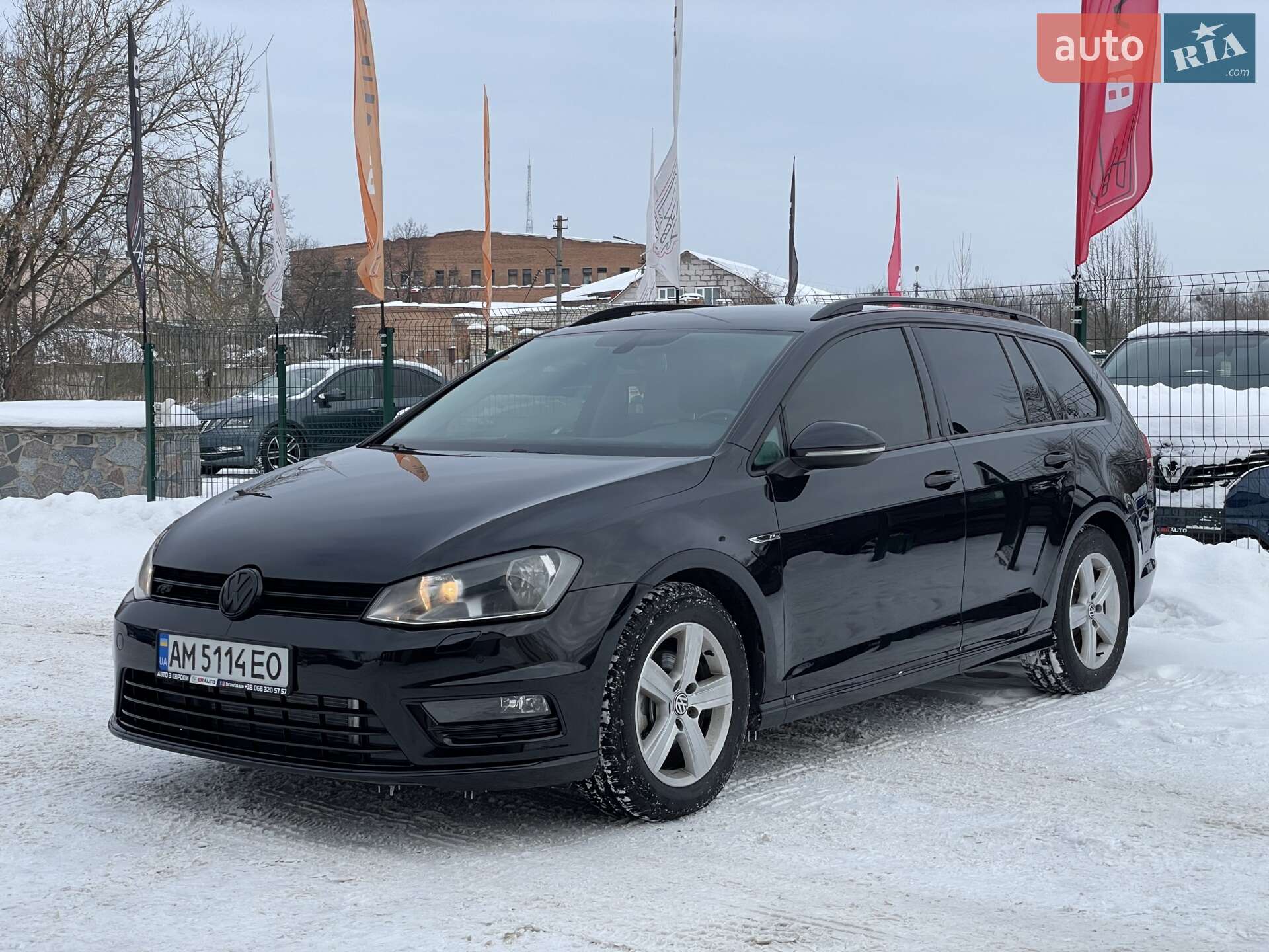 VOLKSWAGEN GOLF 2016