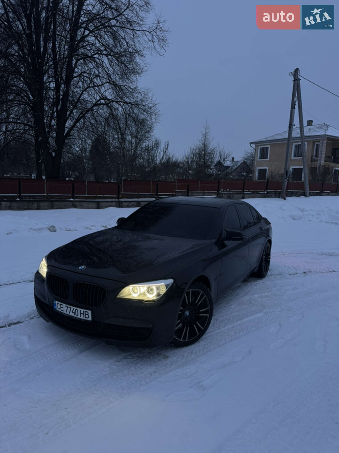 BMW 740 2012