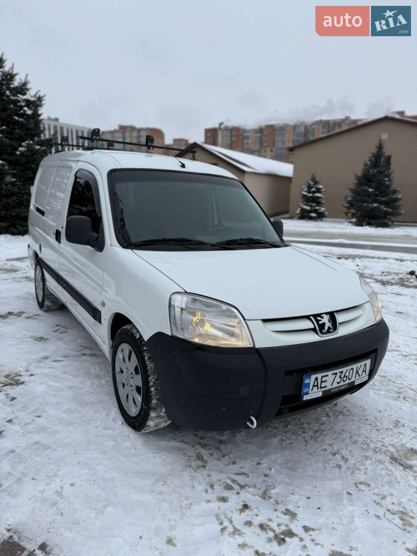 PEUGEOT PARTNER 2012
