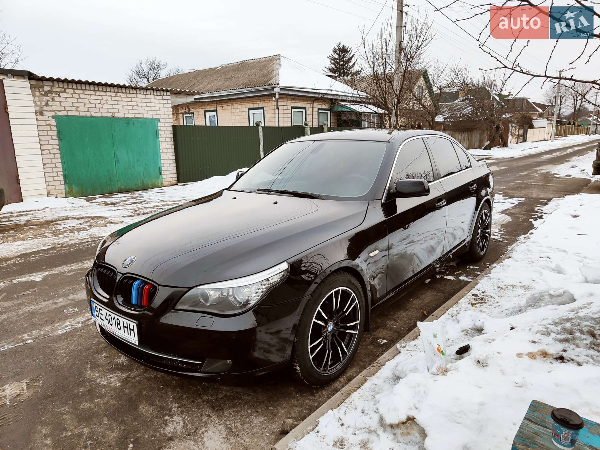 BMW 523I