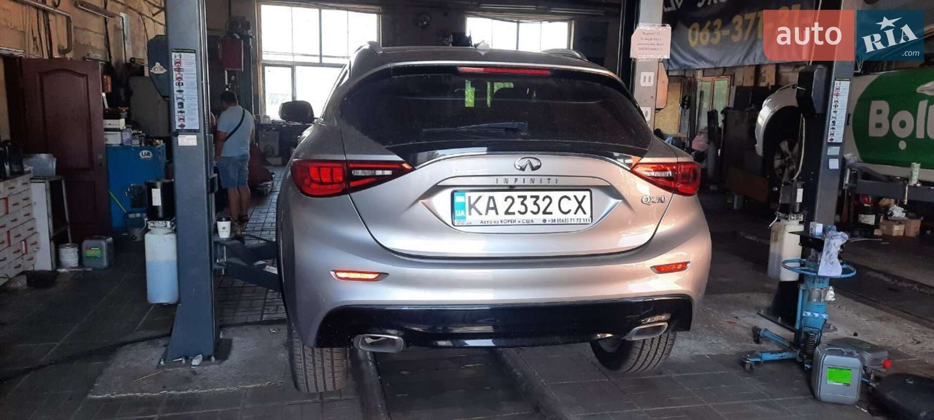 INFINITI QX30 2016