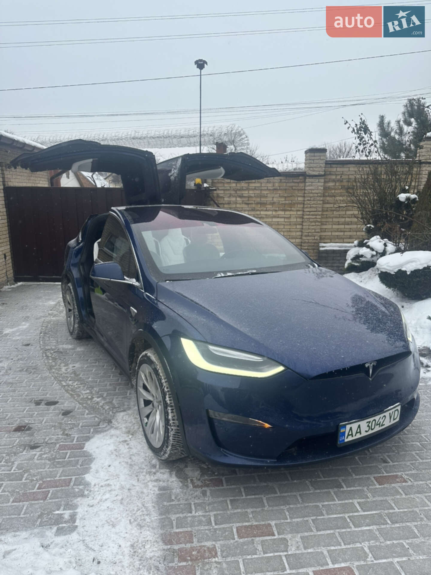 TESLA MODEL X 2016